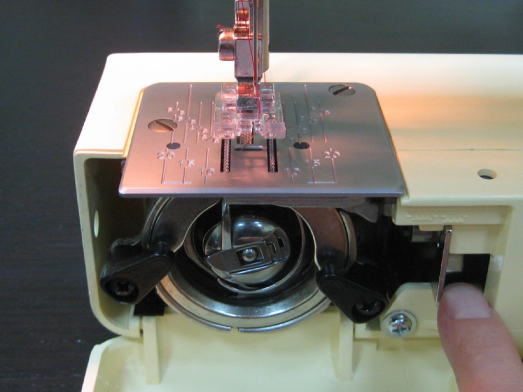 Janome Color 57